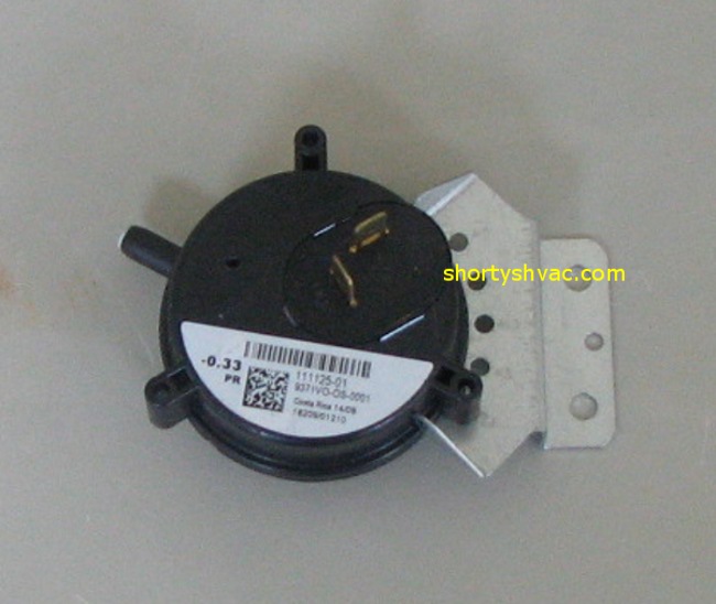 Goodman Gas Furnace Draft Pressure Proving Switch 11112501S